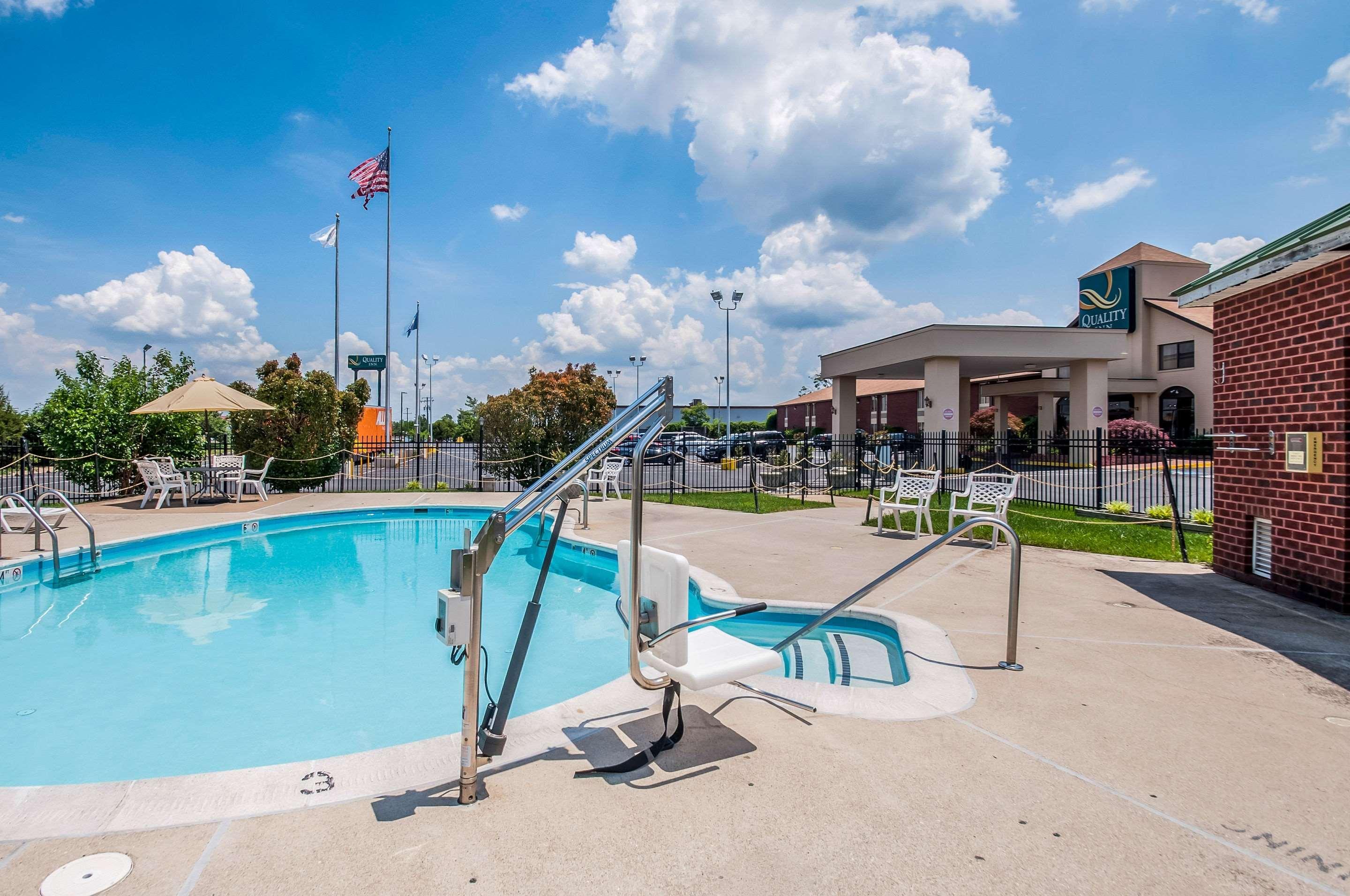Quality Inn Near Potomac Mills Woodbridge Exterior foto